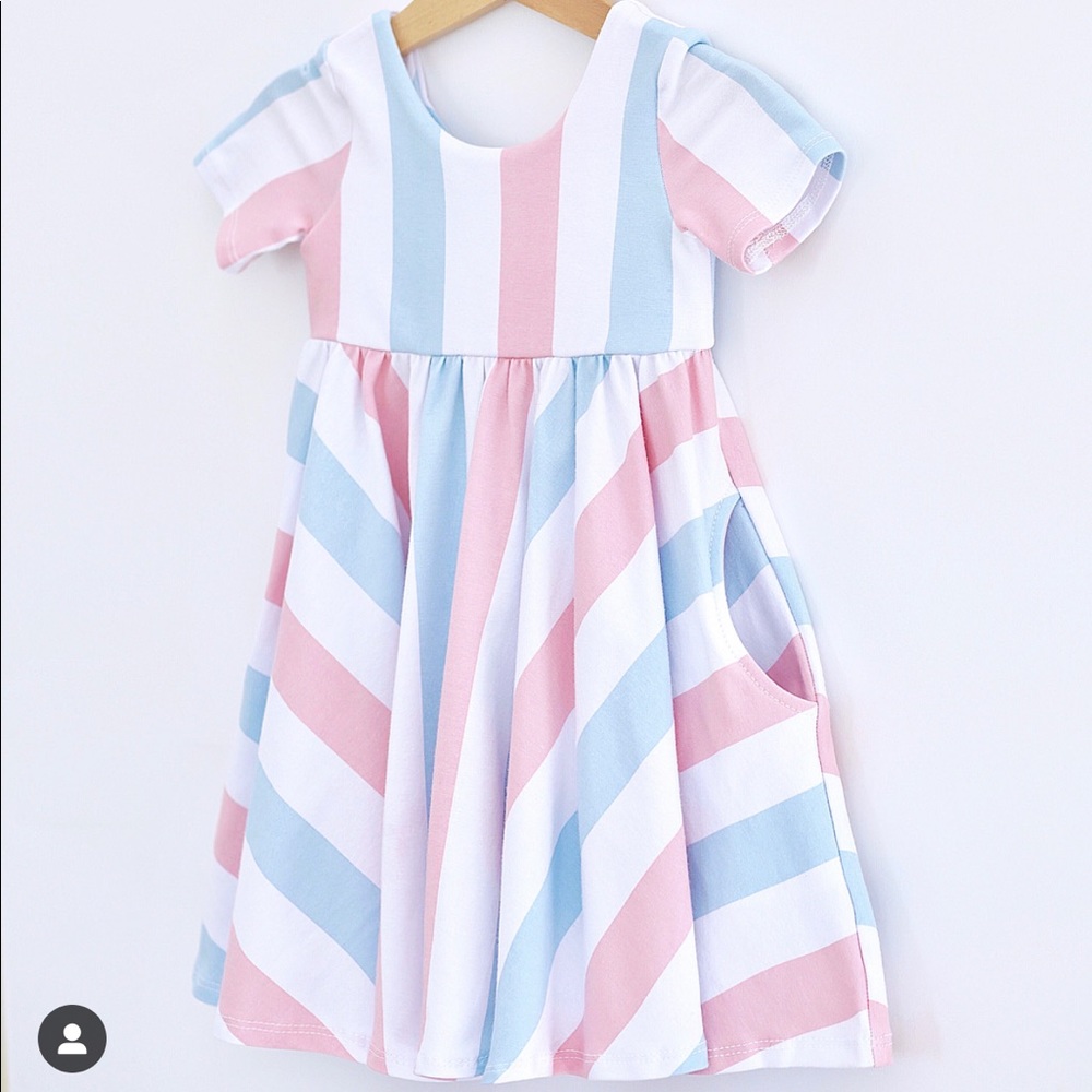 Remie Girl Remie Pocket Dress- Cotton Candy Size 2